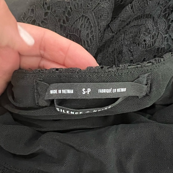 NWOT Silence + Noise strapless black lace Elegant Black Strapless Dress small - Picture 7 of 9